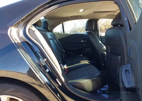 2015 Chevrolet Malibu 2Lt z USA, uszkodzony, nr VIN 1G11D5SL7FF261668